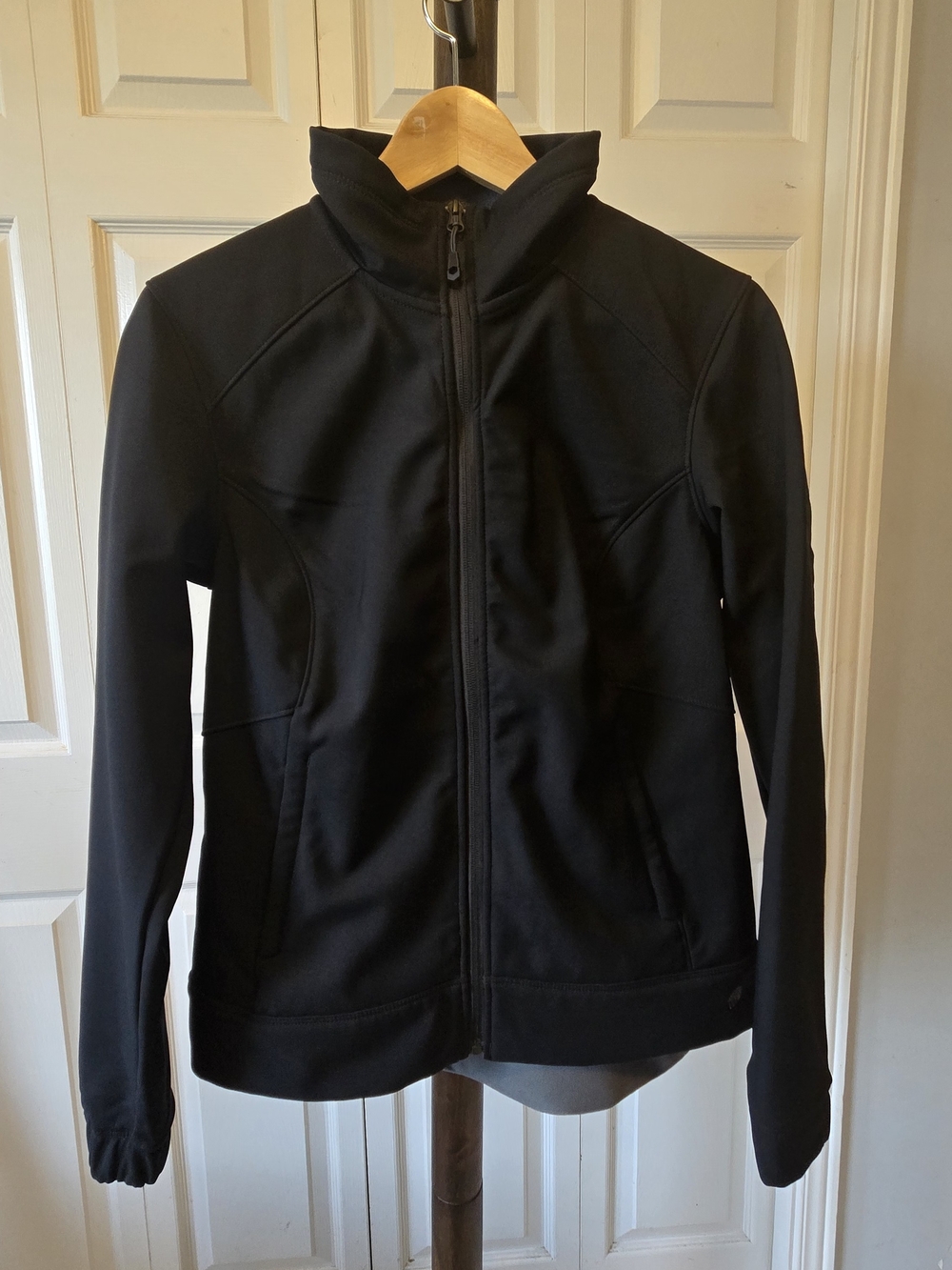 Mountain Hardwear Women's Black Full-Zip Performance Jacket
